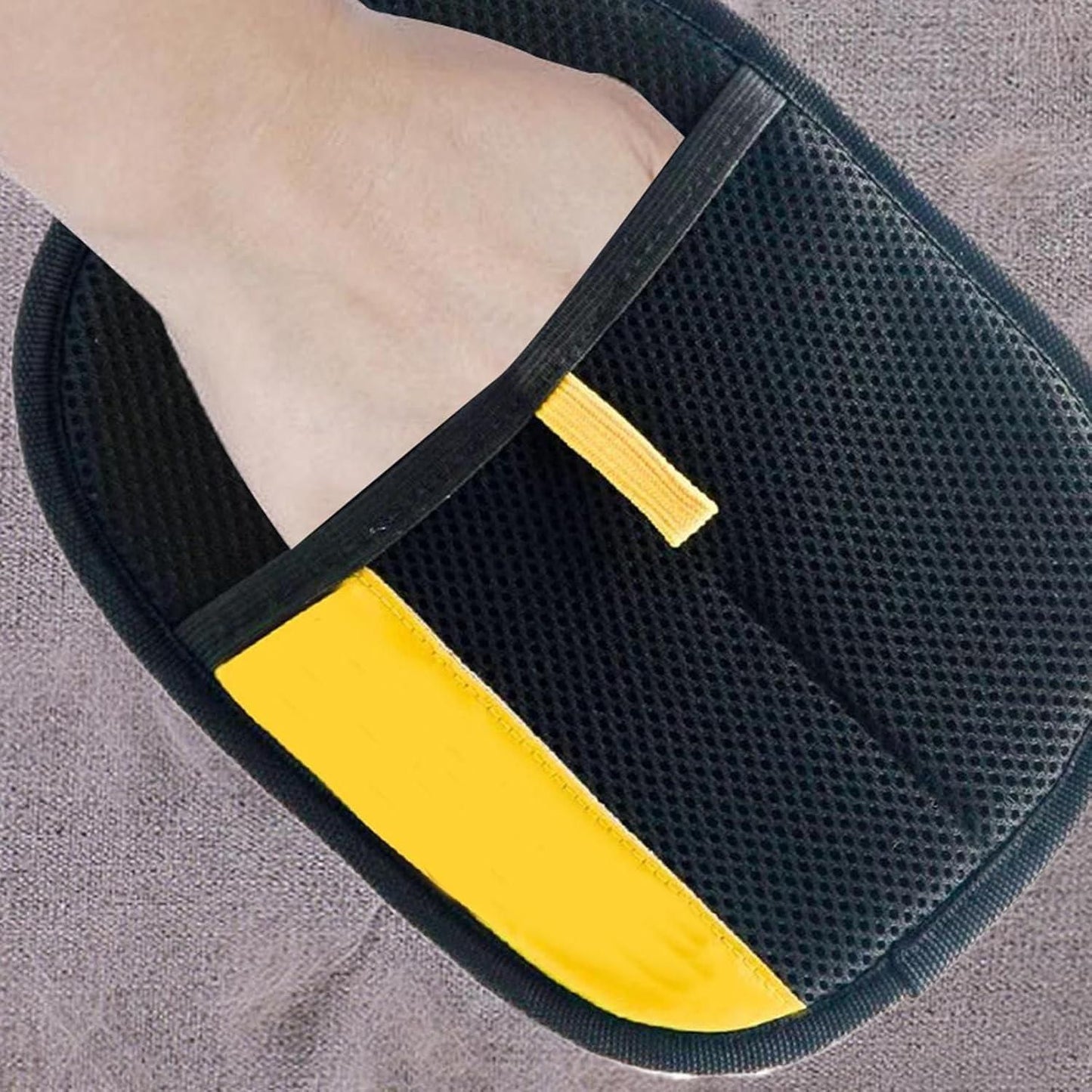 Pet Hair Removal Gloves – Easy Grooming & Fur Cleaning for Dogs & Cats